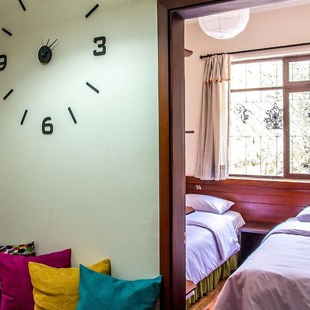 El Patio Hostel Кито Екстериор снимка